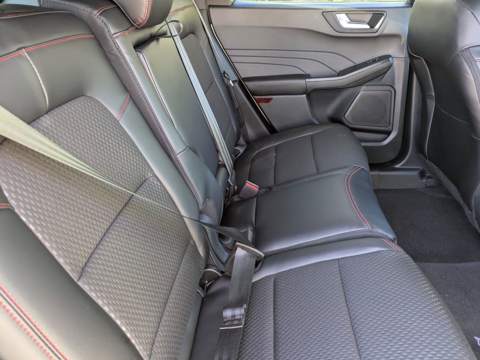 New 2026 Ford Escape ST-Line Select AWD/4WD image 47