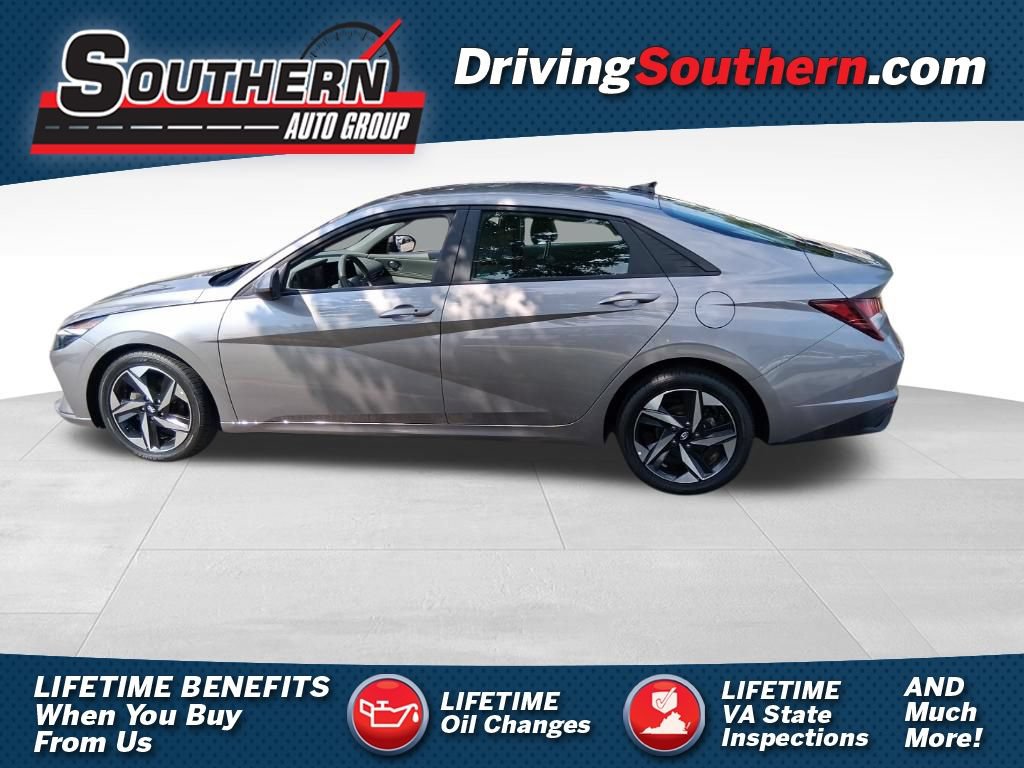 Used 2023 Hyundai Elantra SEL w/ Convenience Package