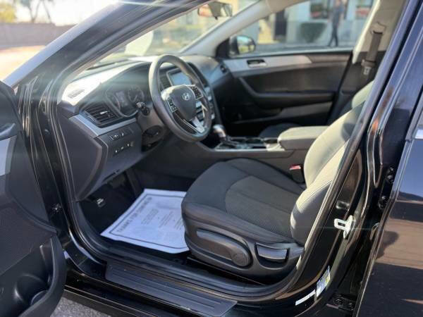Used 2018 Hyundai Sonata SE FWD image 10