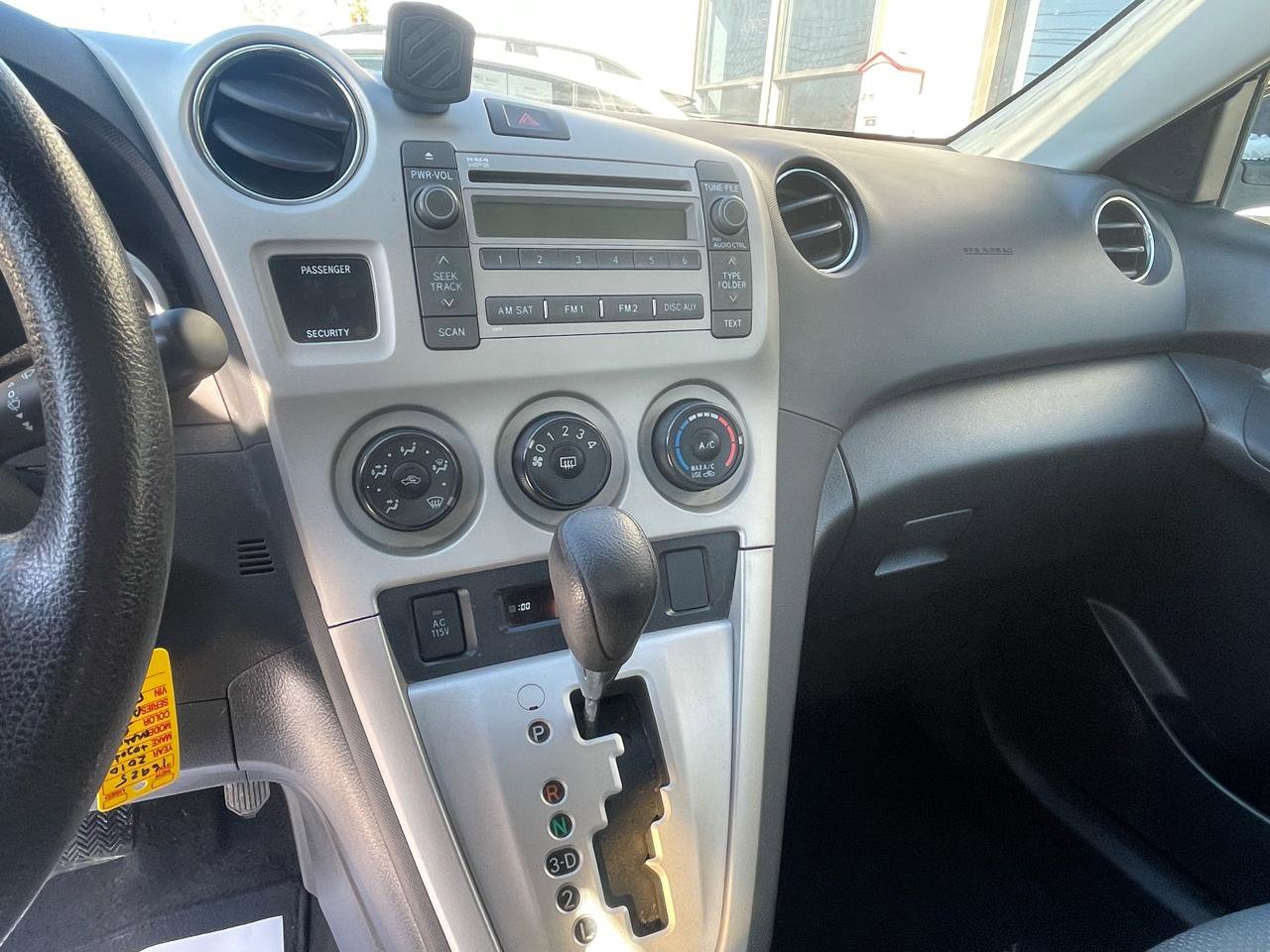 Used 2010 Toyota Matrix S image 13