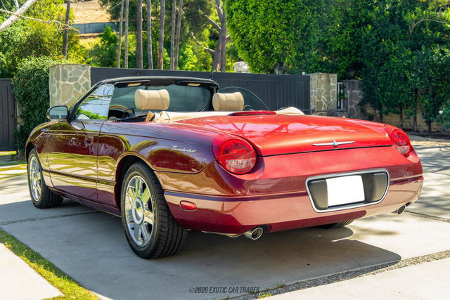 Used 2004 Ford Thunderbird Deluxe image 6