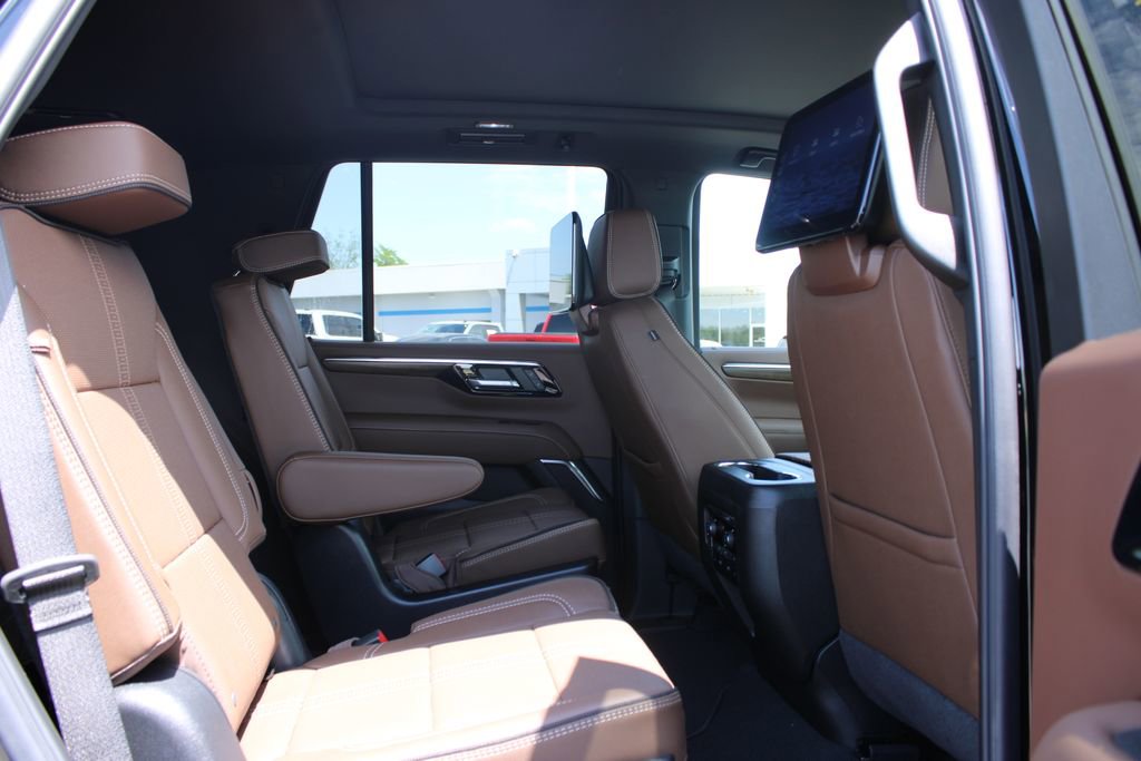 New 2026 Chevrolet Tahoe High Country AWD/4WD image 35