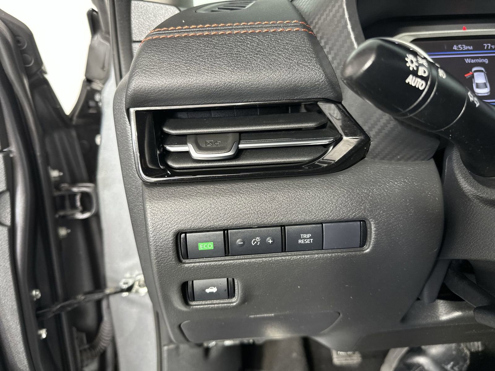 Certified 2023 Nissan Sentra SR w/ SR Premium Package image 18