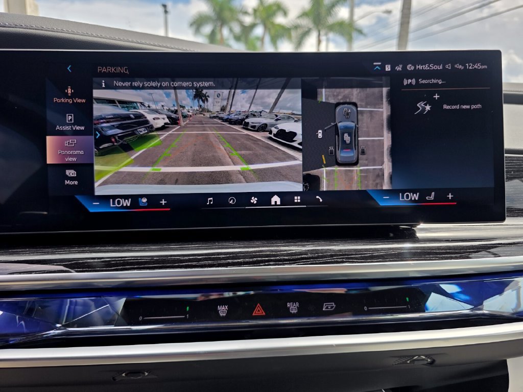 New 2026 BMW 750e xDrive w/ Executive Package AWD/4WD image 14