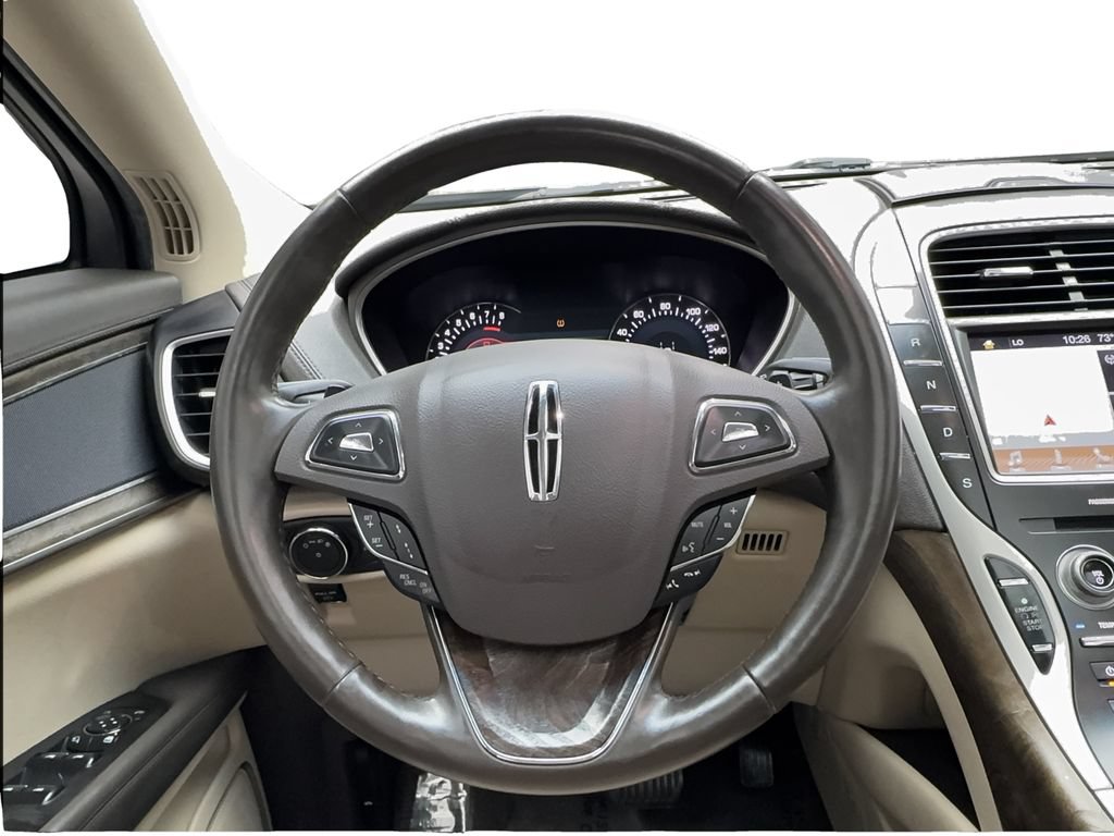 Used 2017 Lincoln MKX Reserve w/ Driver Assistance Package AWD/4WD image 38