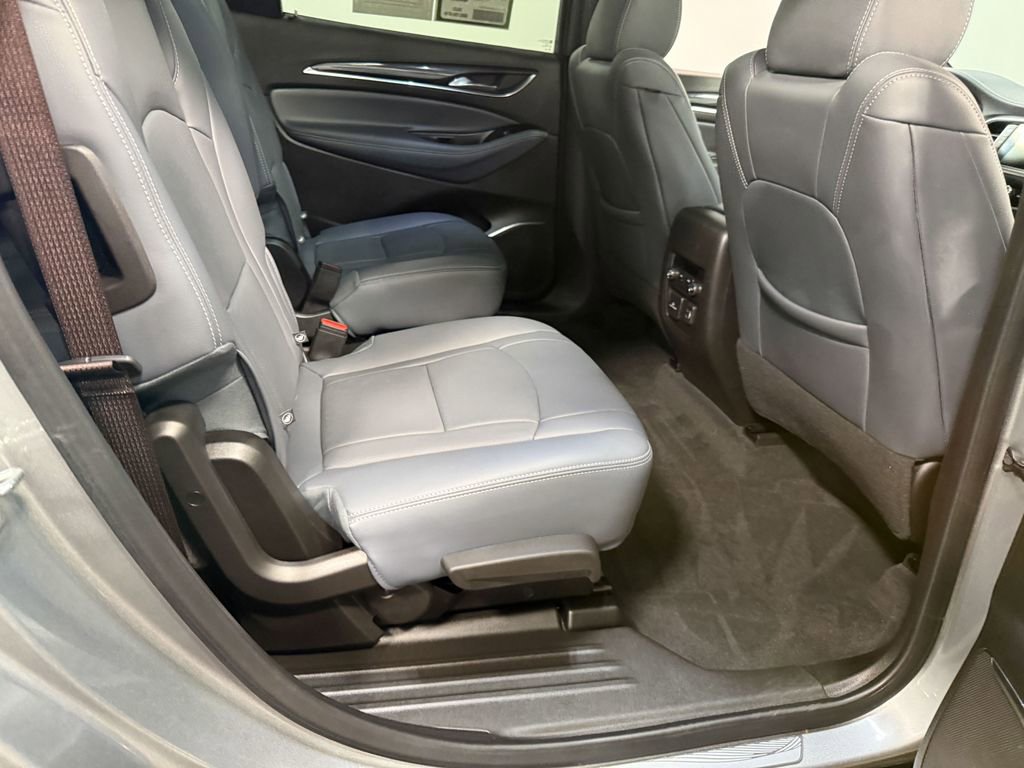Used 2023 Buick Enclave Essence w/ Experience Buick Package AWD/4WD image 65
