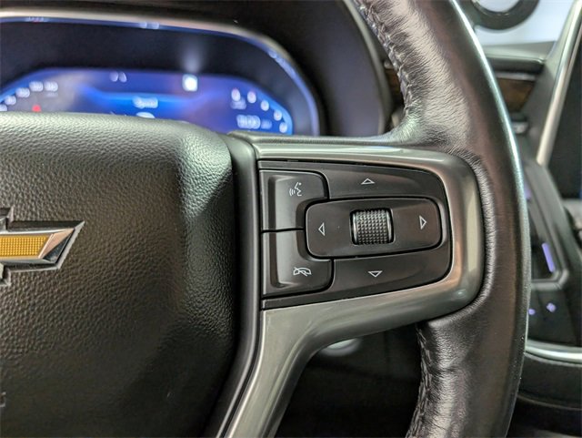 Used 2023 Chevrolet Suburban Premier image 25