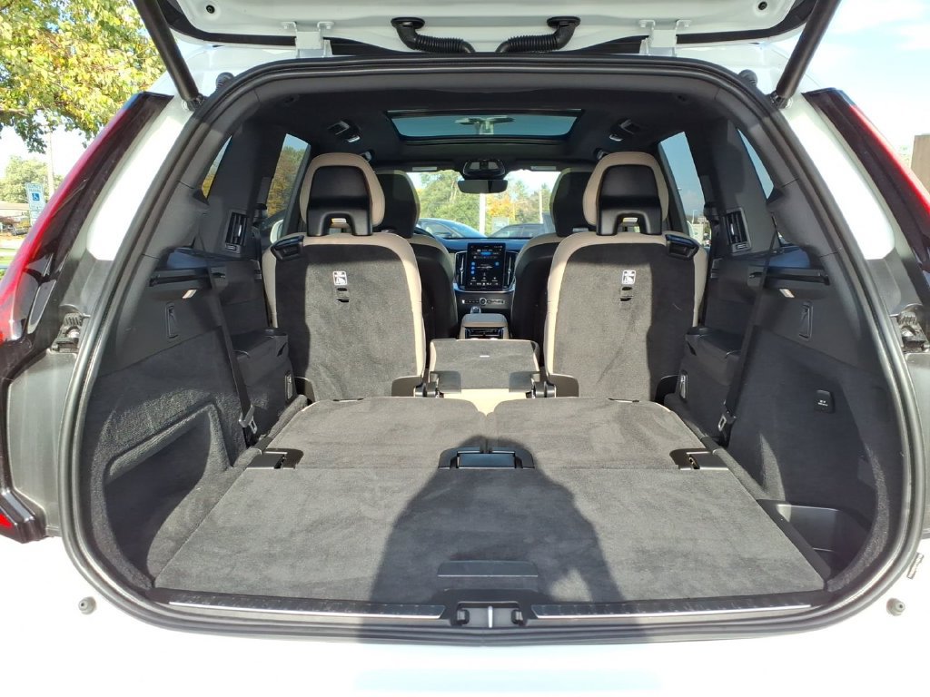 Certified 2026 Volvo XC90 B6 Plus AWD/4WD image 26