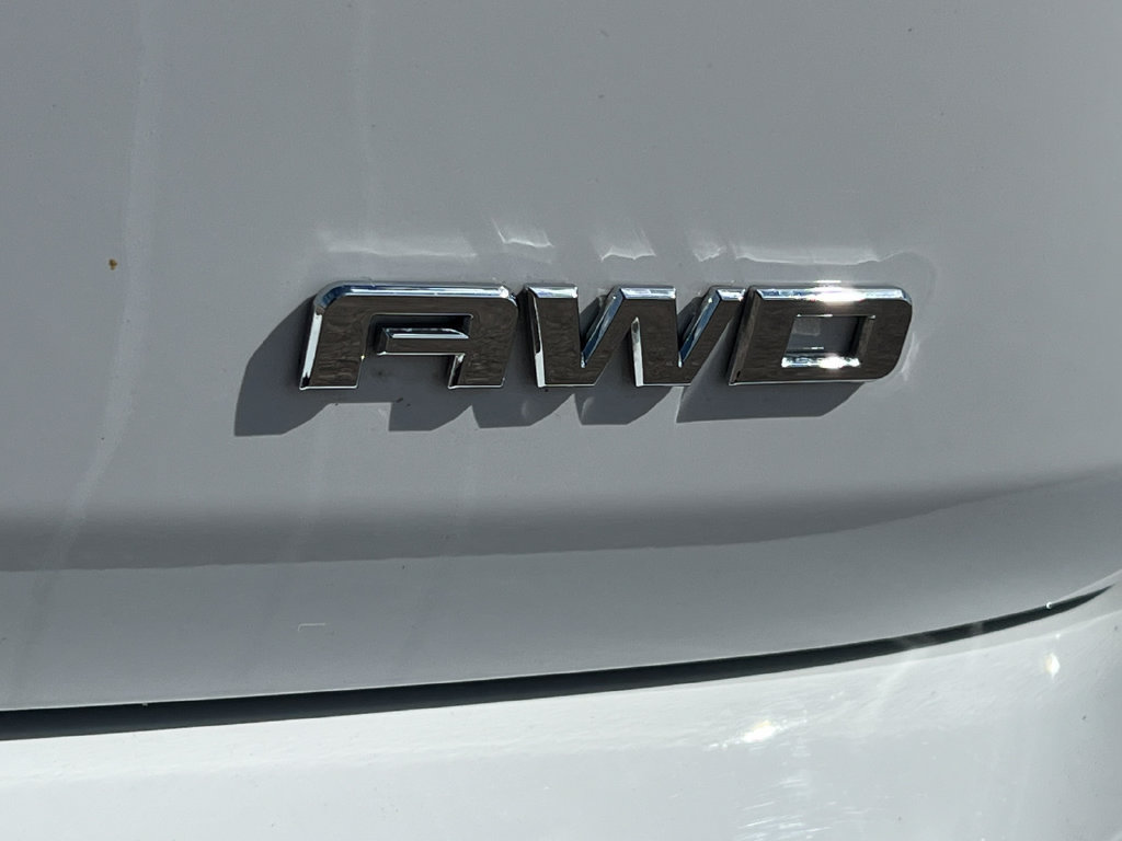 Used 2019 GMC Terrain Denali w/ Driver Alert Package II AWD/4WD image 2