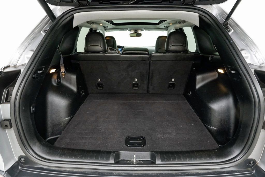 Used 2019 Jeep Cherokee Limited image 30