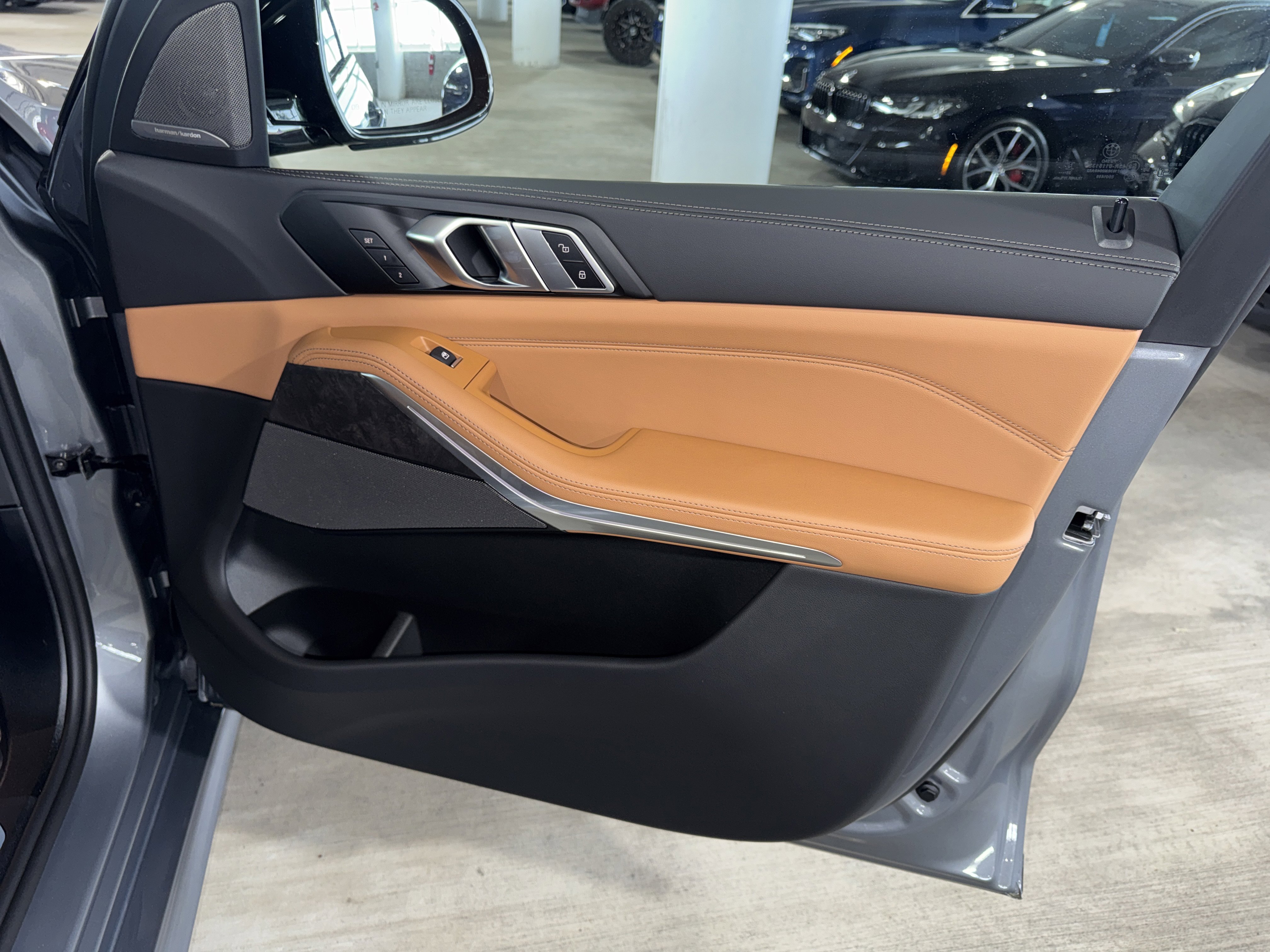 New 2026 BMW X7 xDrive40i w/ M Sport Package image 8