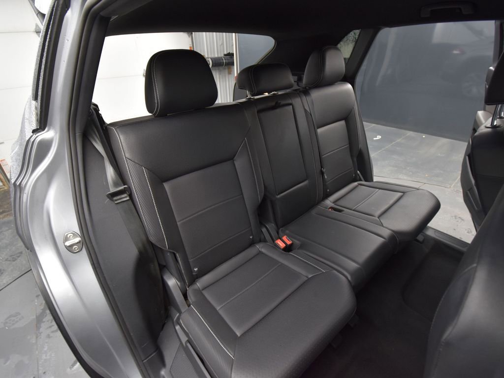 Used 2022 Volkswagen Atlas Cross Sport SE image 14