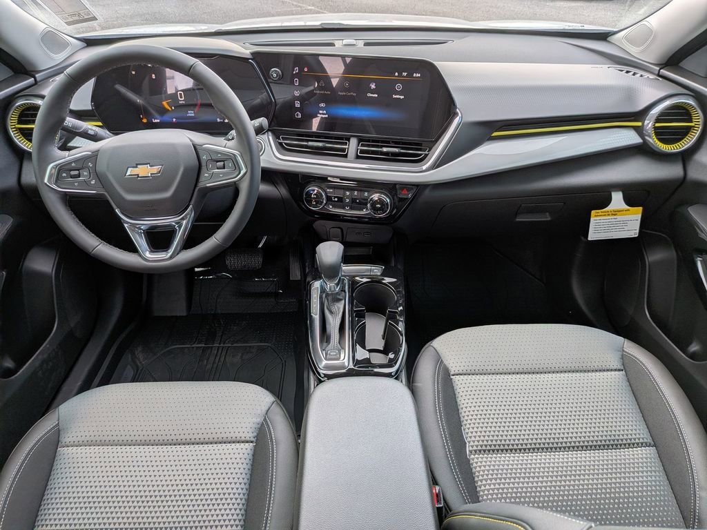 New 2026 Chevrolet Trax LT w/ Sunroof Package FWD image 24