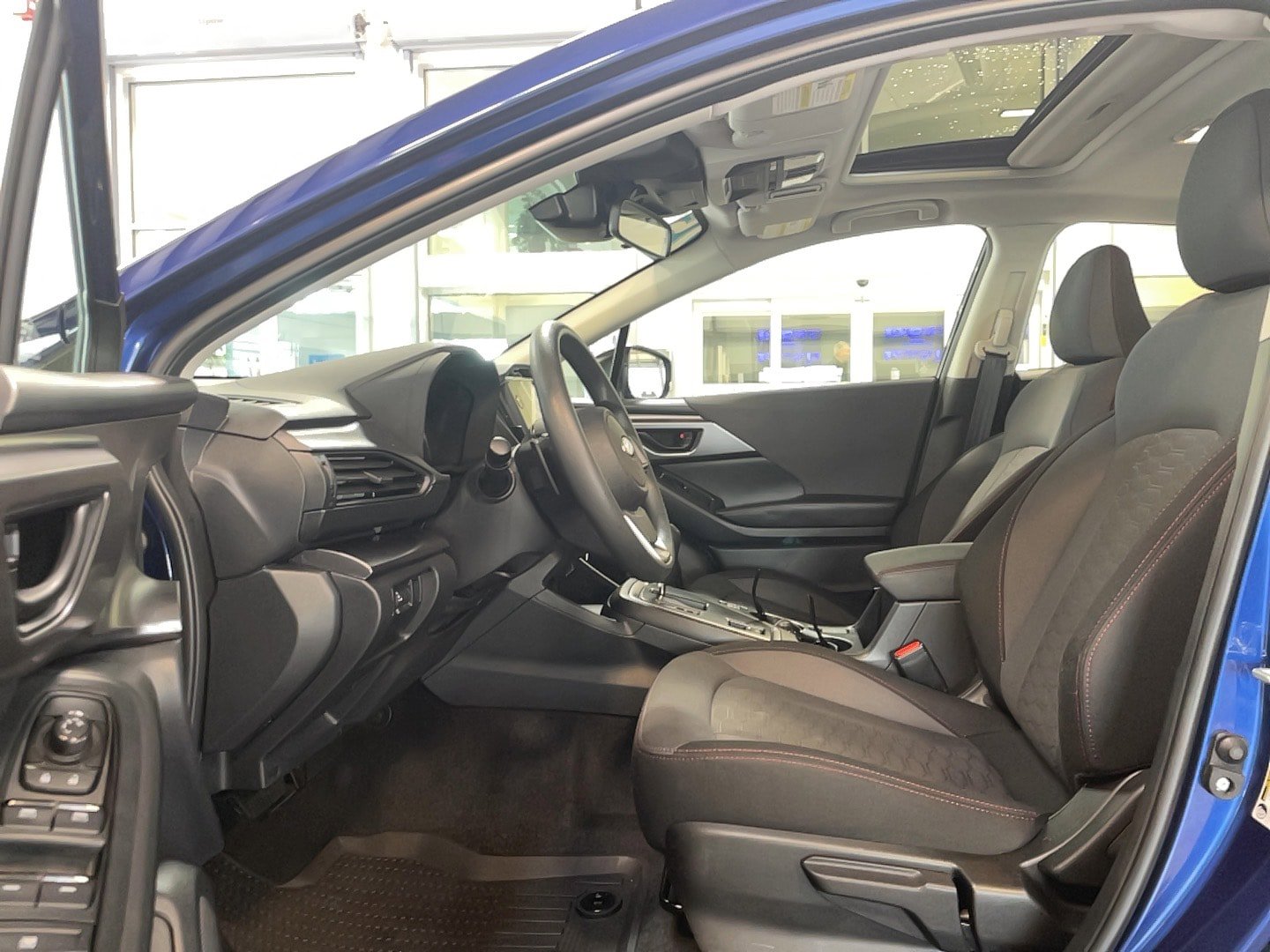 Used 2025 Subaru Impreza 2.0i Sport AWD/4WD image 7