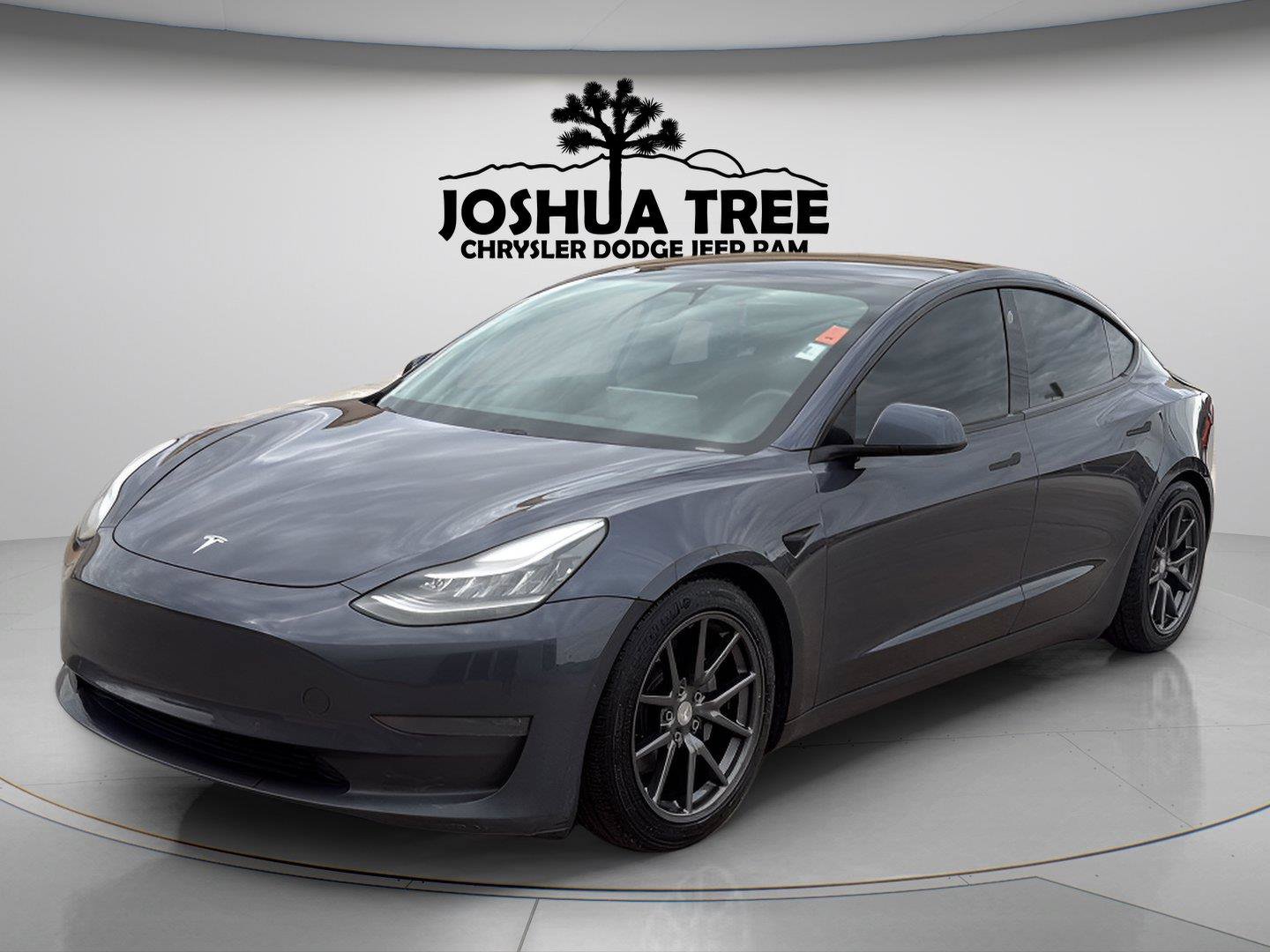 Used 2020 Tesla Model 3 Long Range AWD/4WD image 5
