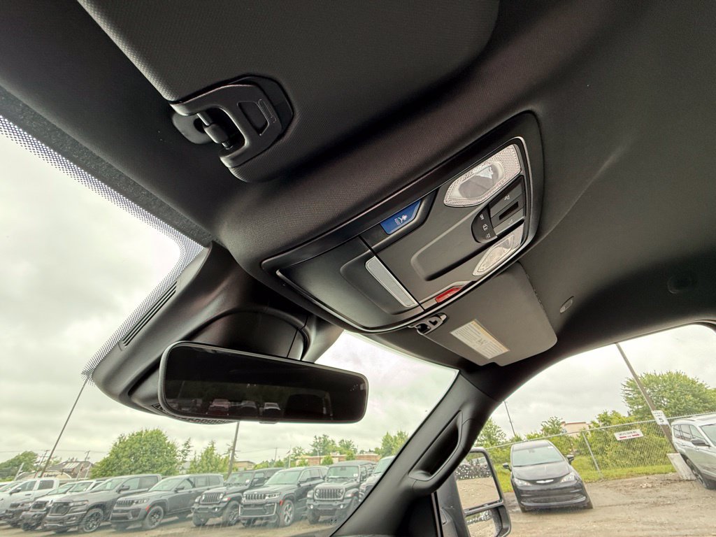 New 2026 RAM 3500 Tradesman AWD/4WD image 23