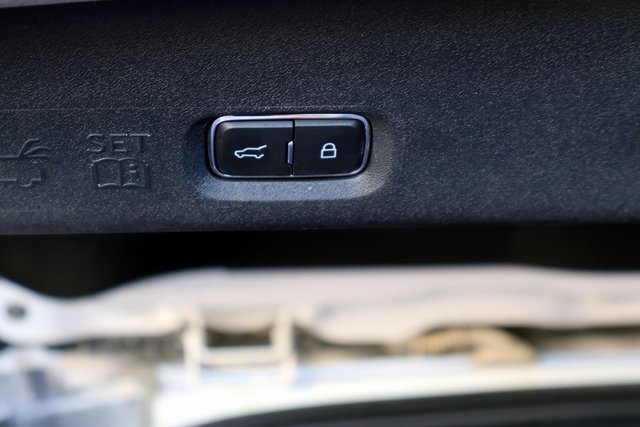 Used 2025 Ford Expedition Tremor image 25