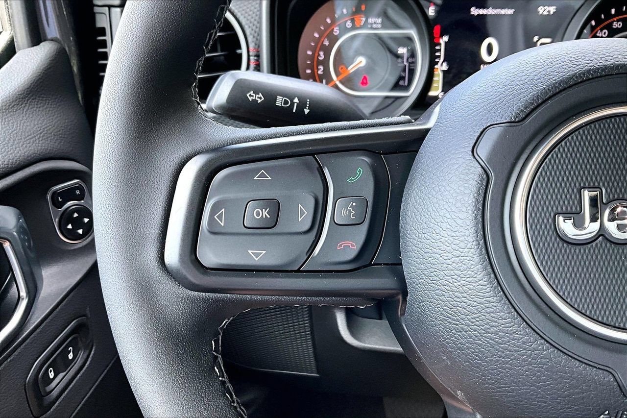 New 2026 Jeep Gladiator Rubicon AWD/4WD image 23