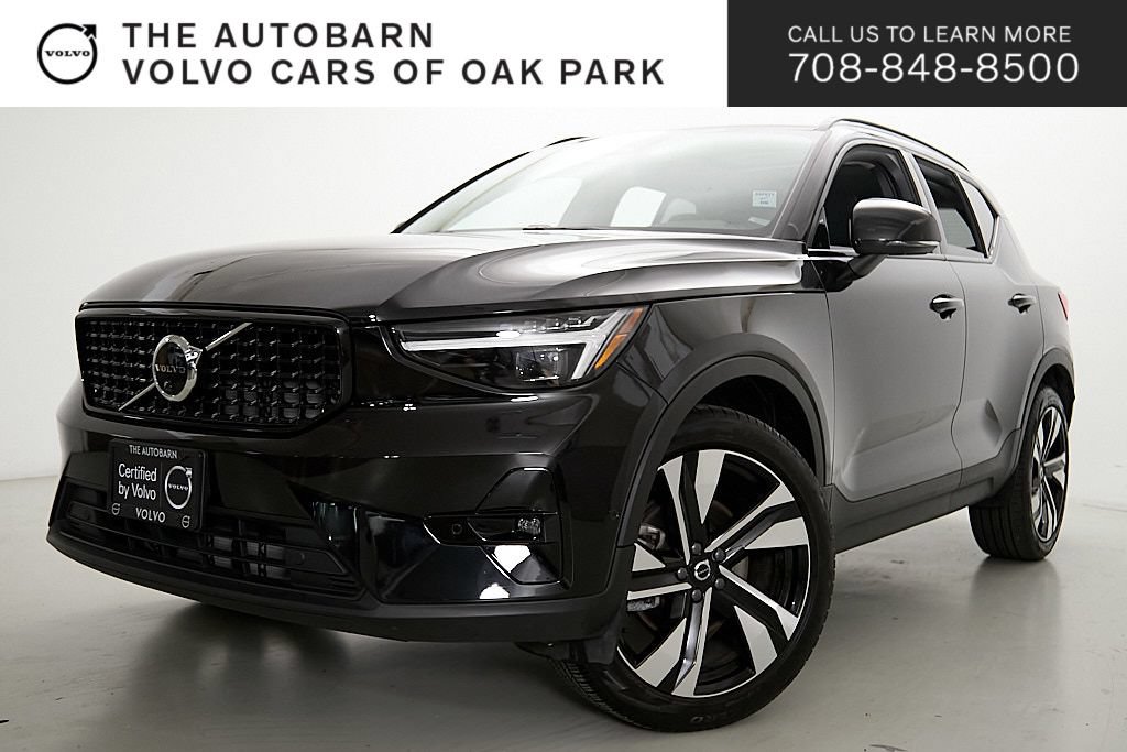 Certified 2023 Volvo XC40 B5 Ultimate w/ Protection Package Premier