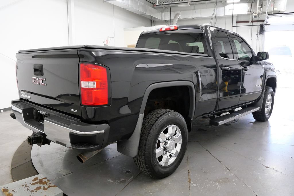 Used 2018 GMC Sierra 2500 SLE w/ SLE Preferred Package AWD/4WD image 7