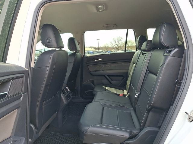 Used 2021 Volkswagen Atlas SE image 11