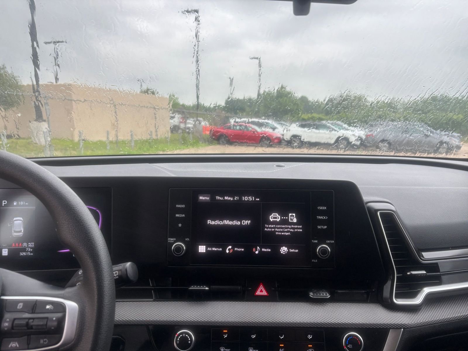 Used 2025 Kia Sportage LX FWD image 17