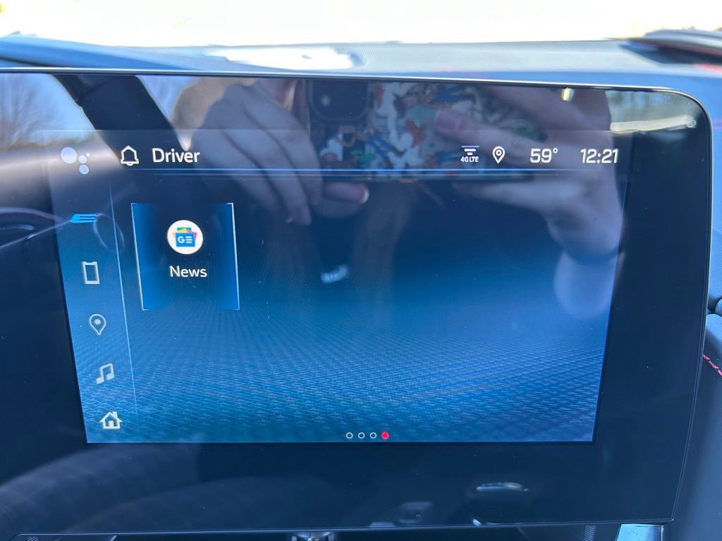 Used 2025 Chevrolet Corvette E-Ray w/ Stealth Interior Trim Package image 32