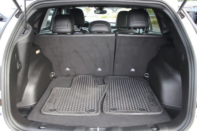 Used 2025 Jeep Compass Latitude w/ Convenience Group AWD/4WD image 25