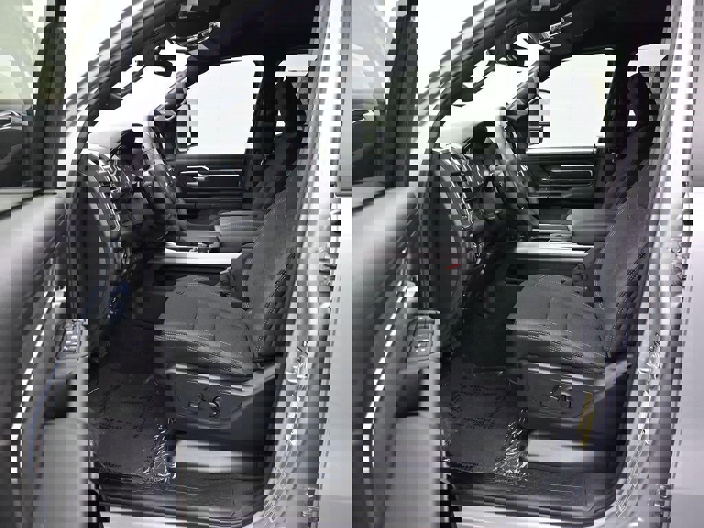 New 2025 RAM 1500 Big Horn image 10