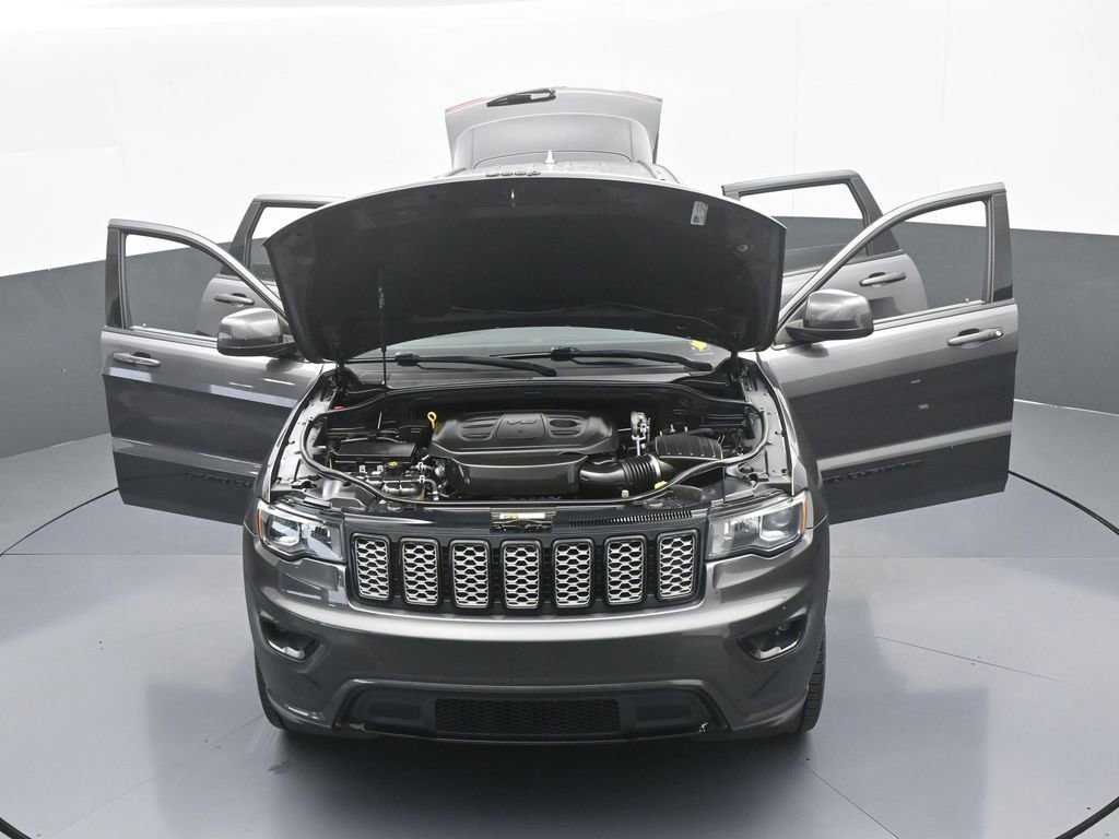 Used 2019 Jeep Grand Cherokee Altitude image 64