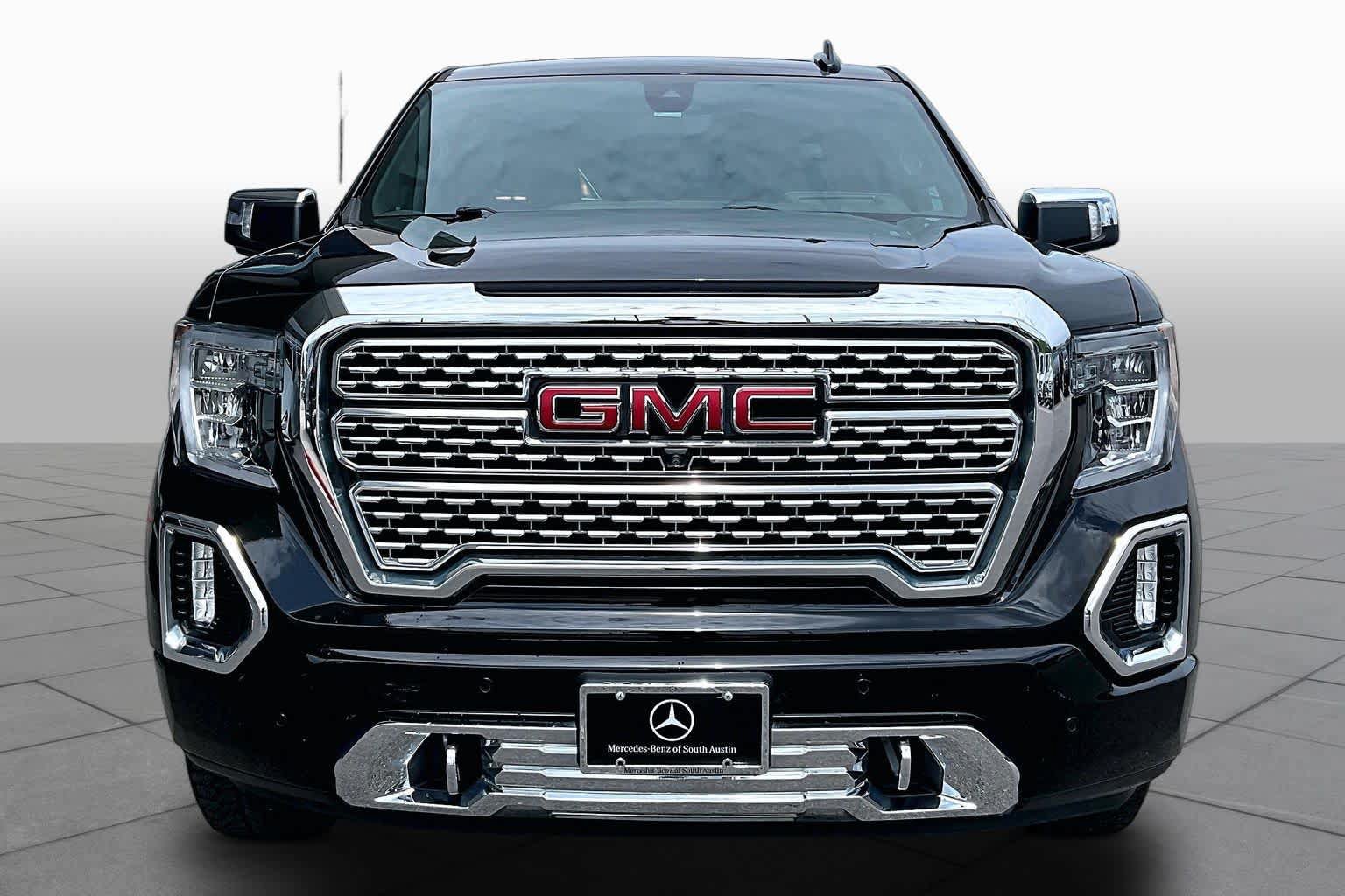 Used 2019 GMC Sierra 1500 Denali w/ Technology Package AWD/4WD image 4