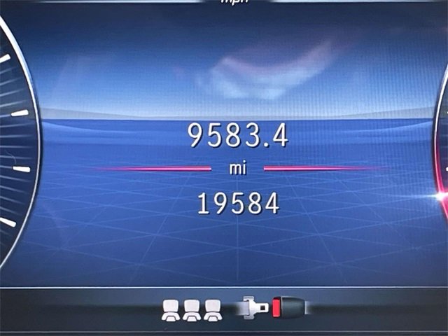 Used 2024 Mercedes-Benz GLE 350 4MATIC image 17