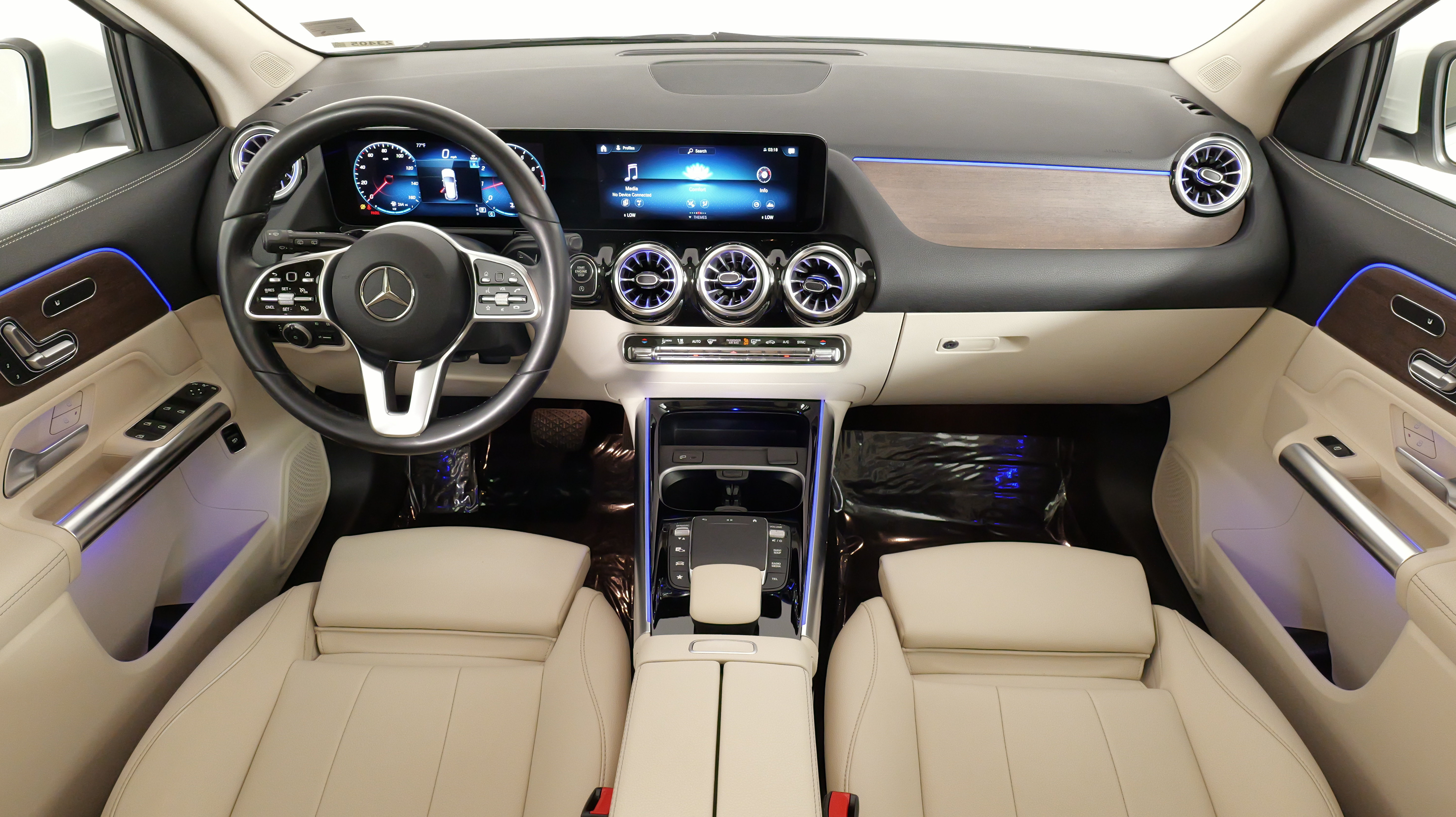 Used 2023 Mercedes-Benz GLA 250 4MATIC image 35