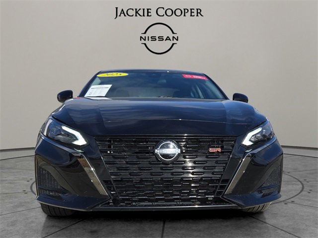 Certified 2025 Nissan Altima 2.5 SR w/ SR Premium Package image 8