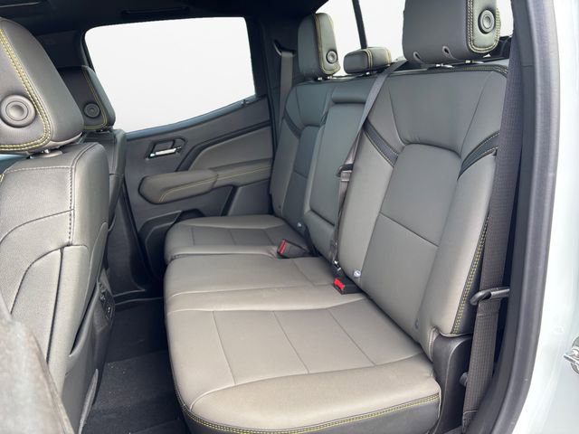 New 2025 Chevrolet Colorado ZR2 w/ Off-Road Front Bumper Package image 13