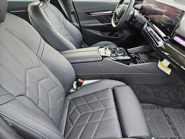 Certified 2024 BMW i5 eDrive40i w/ Premium Package image 23