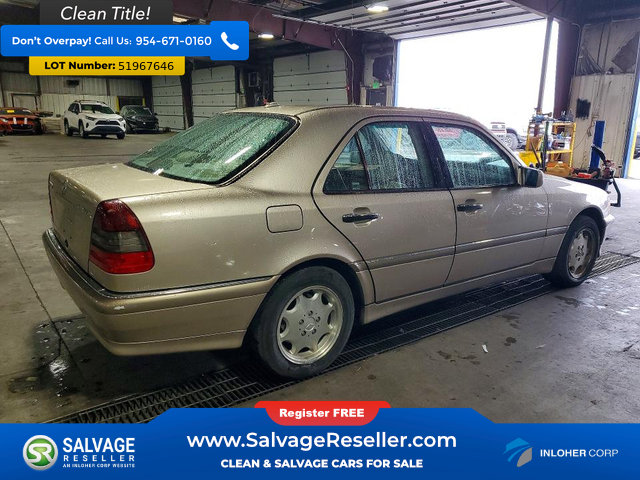 Used 2000 Mercedes-Benz C 230 image 4