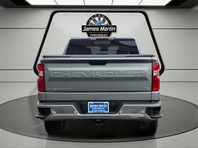 Certified 2023 Chevrolet Silverado 1500 LTZ w/ LTZ Convenience Package II image 4