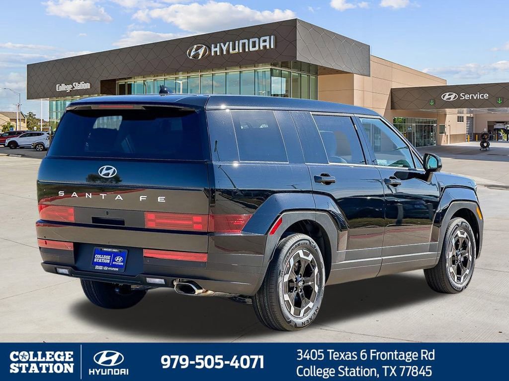 New 2026 Hyundai Santa Fe SE FWD image 9