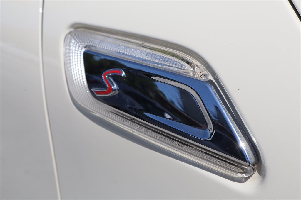 Used 2016 MINI Cooper Clubman S FWD image 11