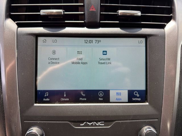 Used 2020 Ford Fusion SE FWD image 25