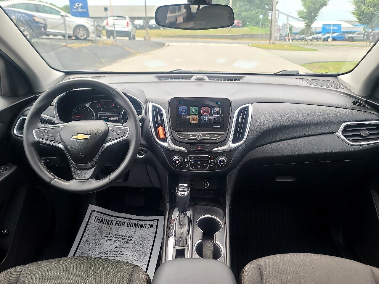 Used 2018 Chevrolet Equinox LT w/ Sun & Infotainment Package image 18
