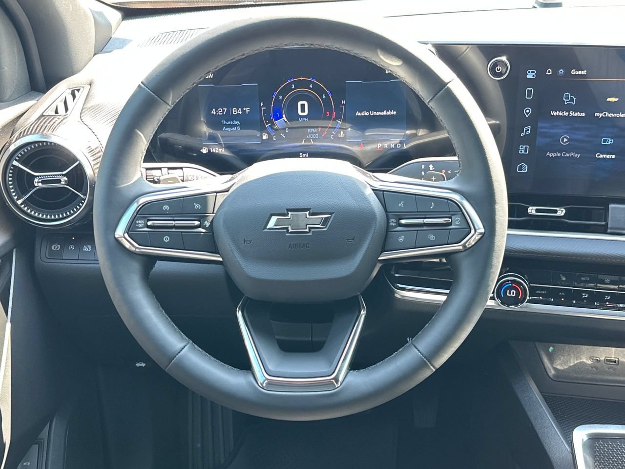 New 2027 Chevrolet Equinox LT w/ Convenience Package II FWD image 14