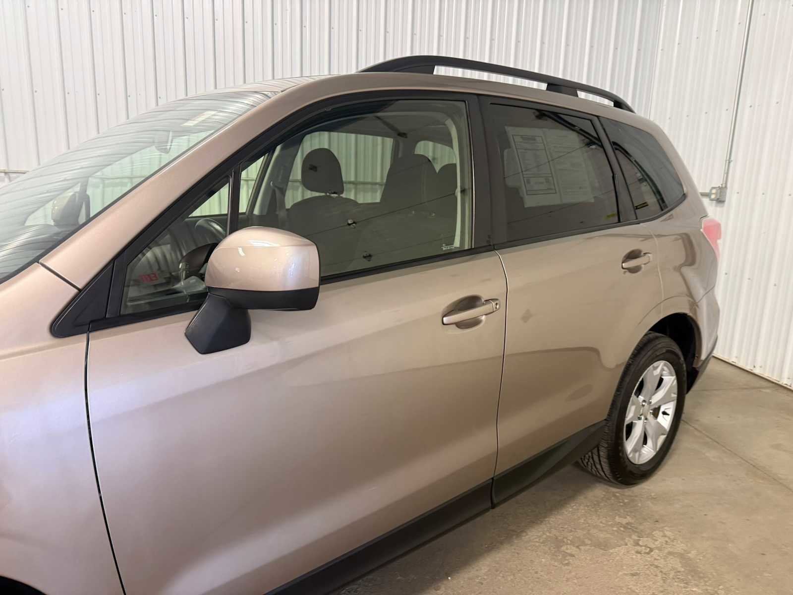 Used 2016 Subaru Forester 2.5i Premium w/ Popular Package #2 AWD/4WD image 7