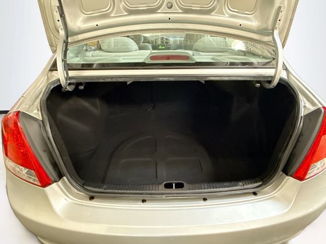 Used 2009 Kia Spectra LX FWD image 23