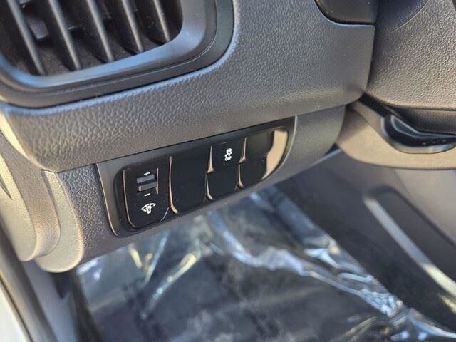 Used 2012 Kia Rio LX w/ PWR Pkg image 18