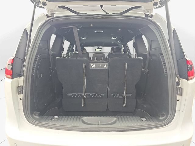 Used 2021 Chrysler Pacifica Limited w/ Uconnect Theater Family Group FWD image 30