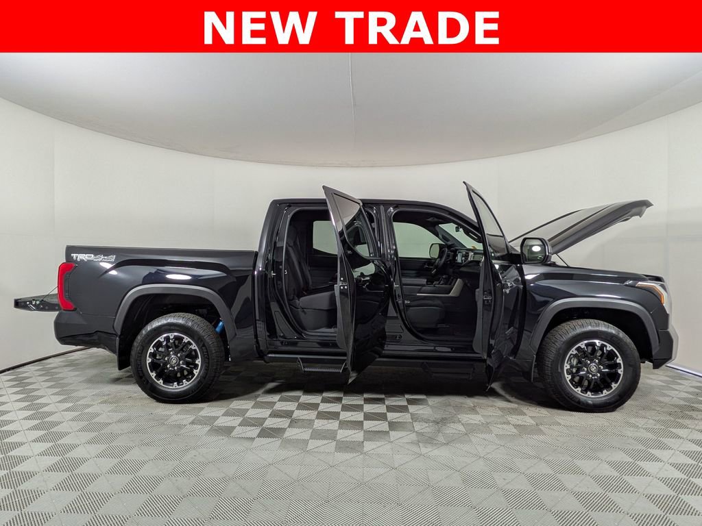 Used 2025 Toyota Tundra SR5 AWD/4WD image 9