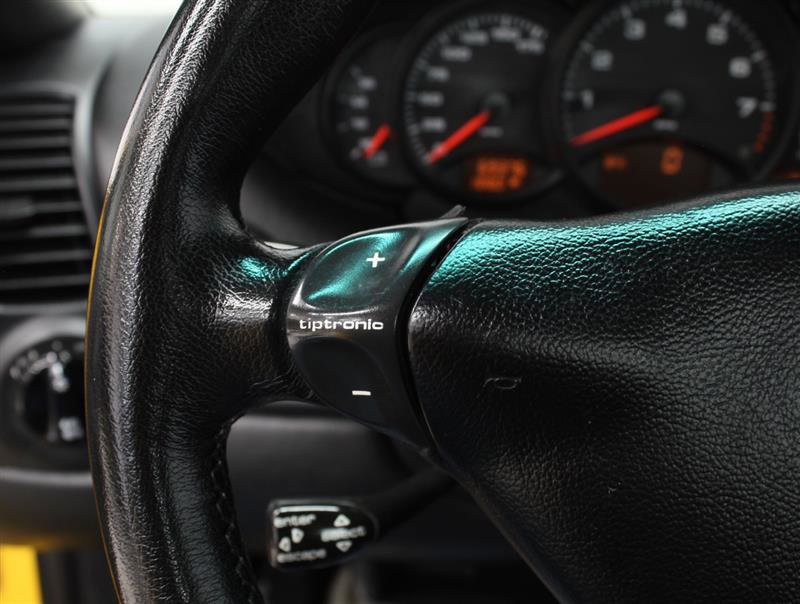 Used 2001 Porsche 911 Carrera image 15