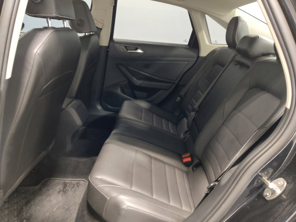 Used 2024 Volkswagen Jetta SE image 18